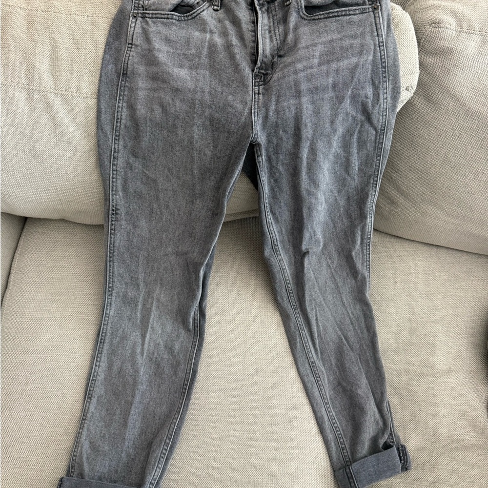 GAP Women's Charcoal Ankle Jeans